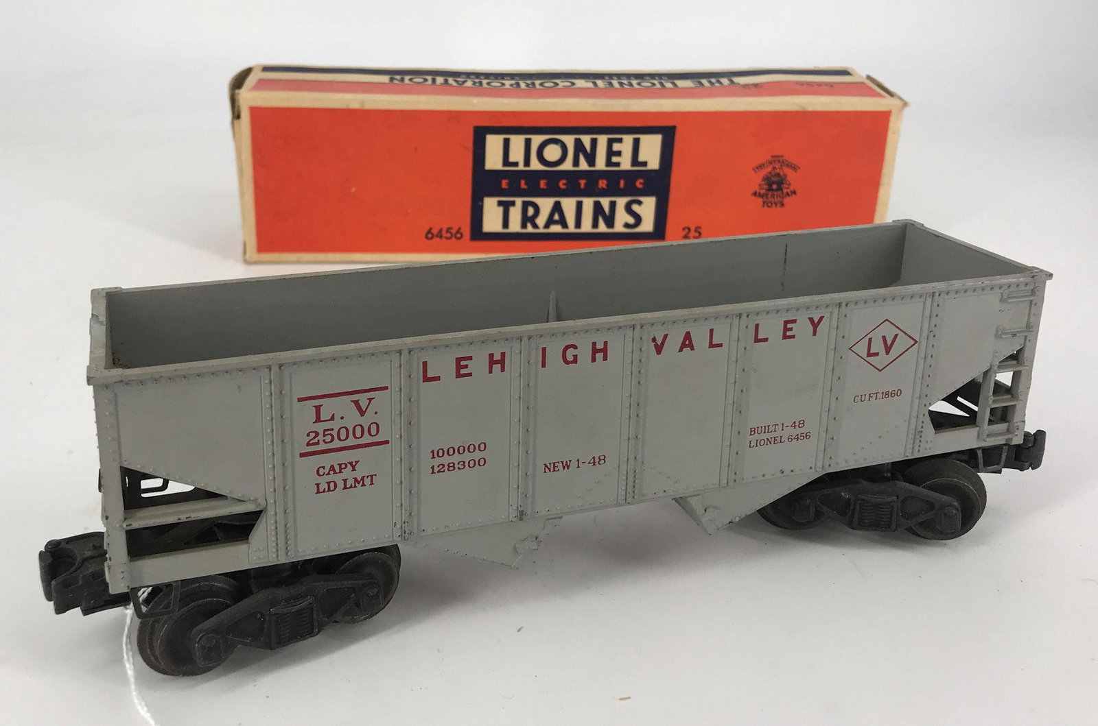 LIONEL POSTWAR O GAUGE 6456-25 LEHIGH VALLEY SHORT (1 of 3)