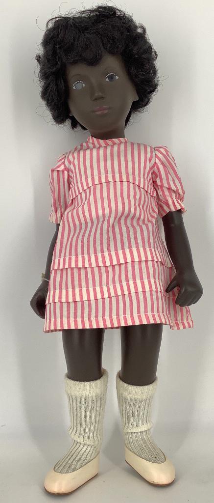 16" Made in England Trendon Limited Sasha "Cora". (1 of 2)