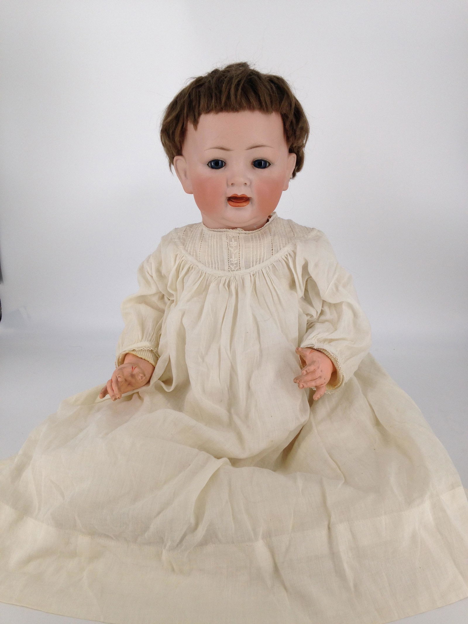 23" HERTEL, SCHWAB & CO. 150 BISQUE SOCKET HEAD (1 of 3)