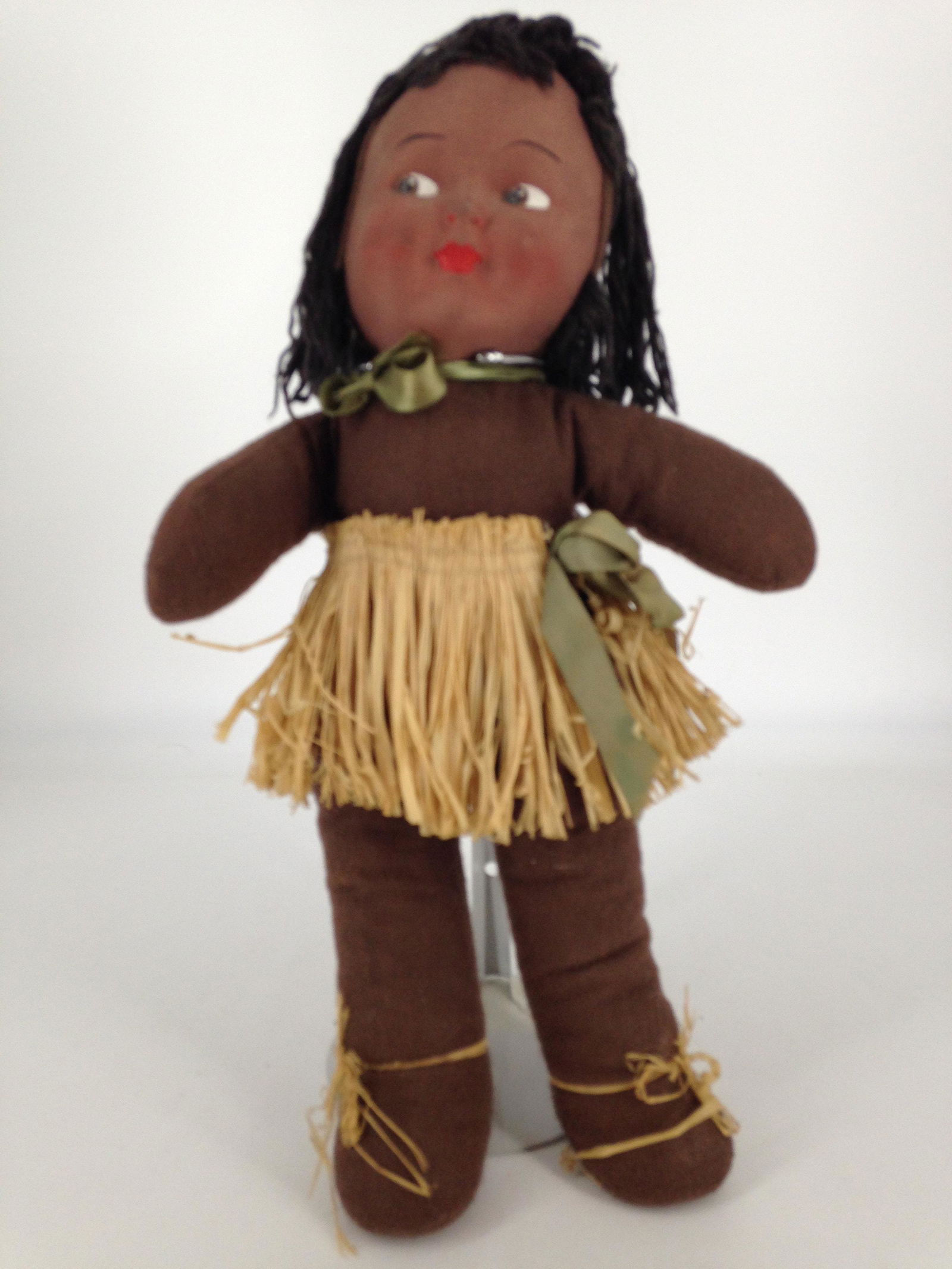 15" VINTAGE MASK-FACE BLACK CLOTH DOLL SHIRLEY TEMPLE (1 of 2)