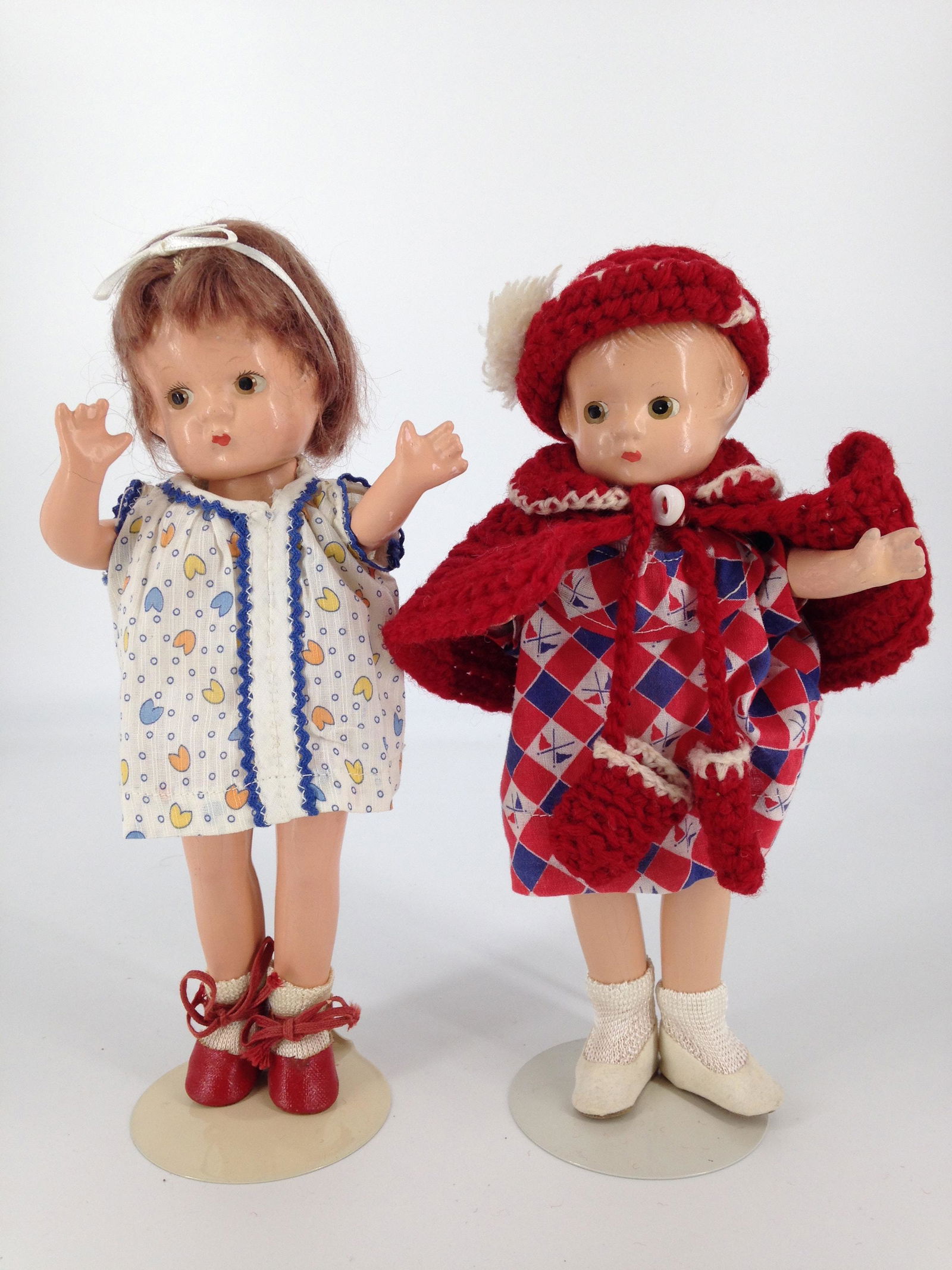 (2) 9Â½" VINTAGE ALL COMPOSITION EFFANBEE PATSYETTES;: (2) 9½" VINTAGE ALL COMPOSITION EFFANBEE PATSYETTES; ONE IS WIGGED AND WEARS VINTAGE RED SHOES.