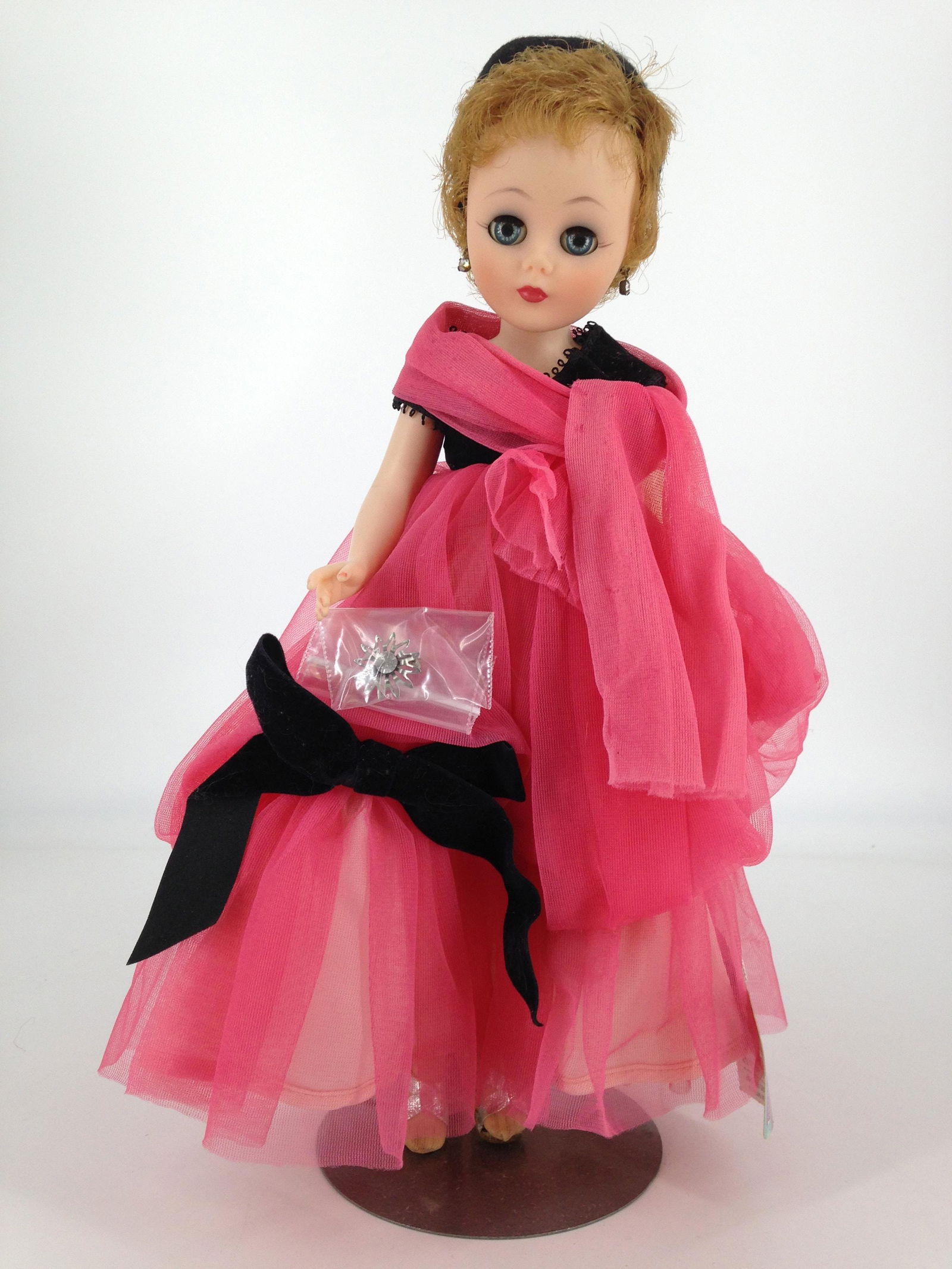 13" AMERICAN CHARACTER "TONI". VINYL HEAD, ROOTED HAIR, (1 of 3)