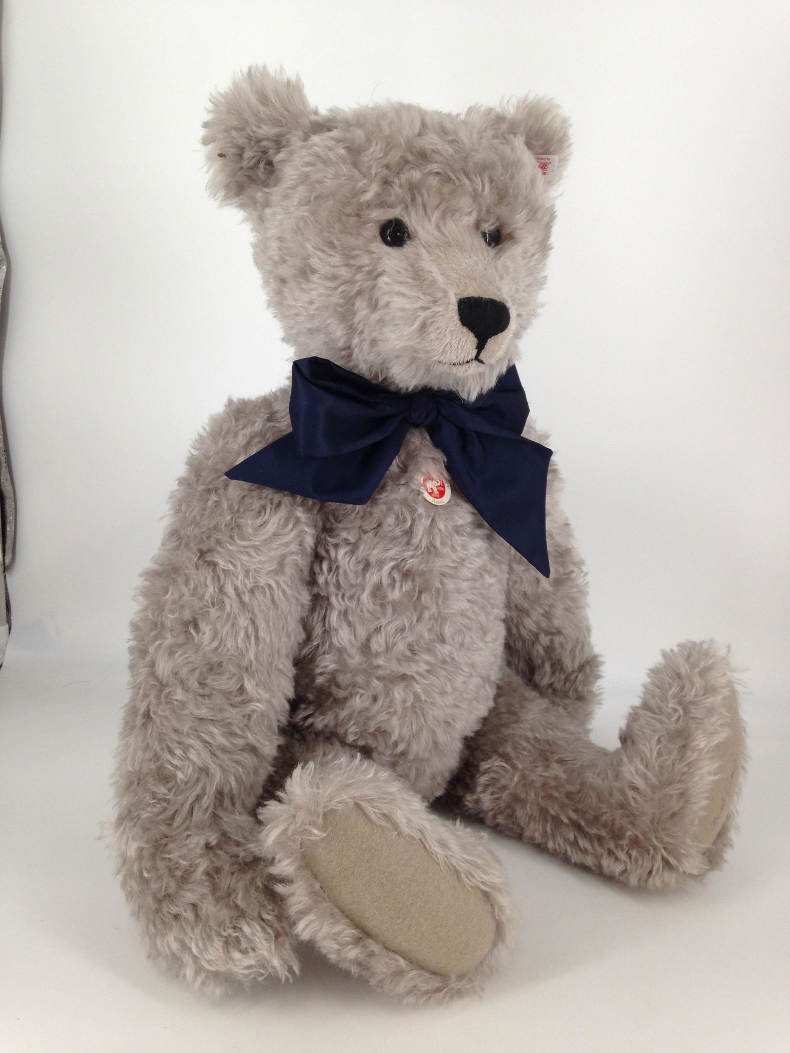 28" STEIFF STERLING THE ARCHIVE GROWLER TEDDY BEAR. (1 of 2)