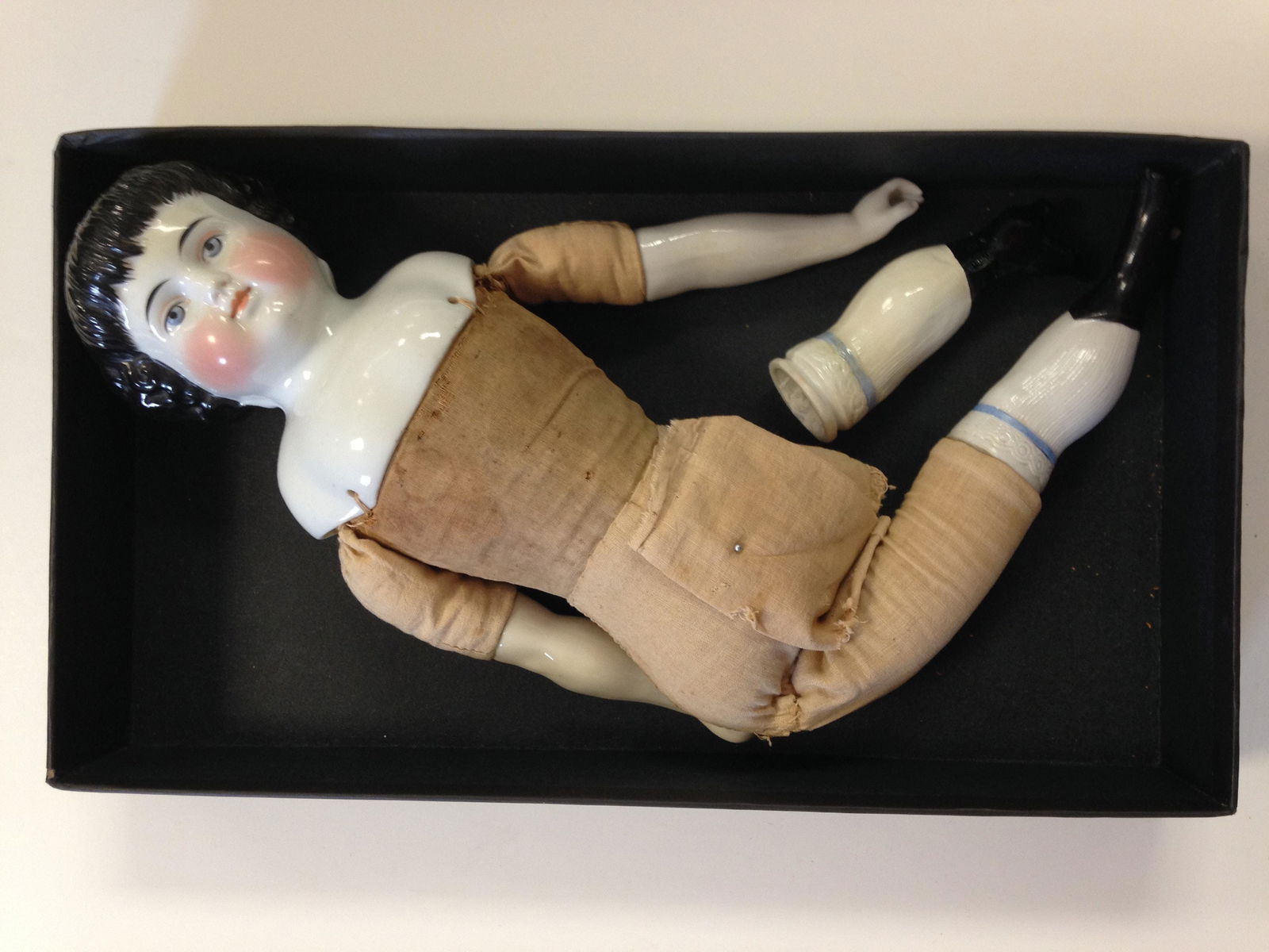 18" HIGHLAND MARY CHINA HEAD DOLL; CLOTH BODY WITH (1 of 1)