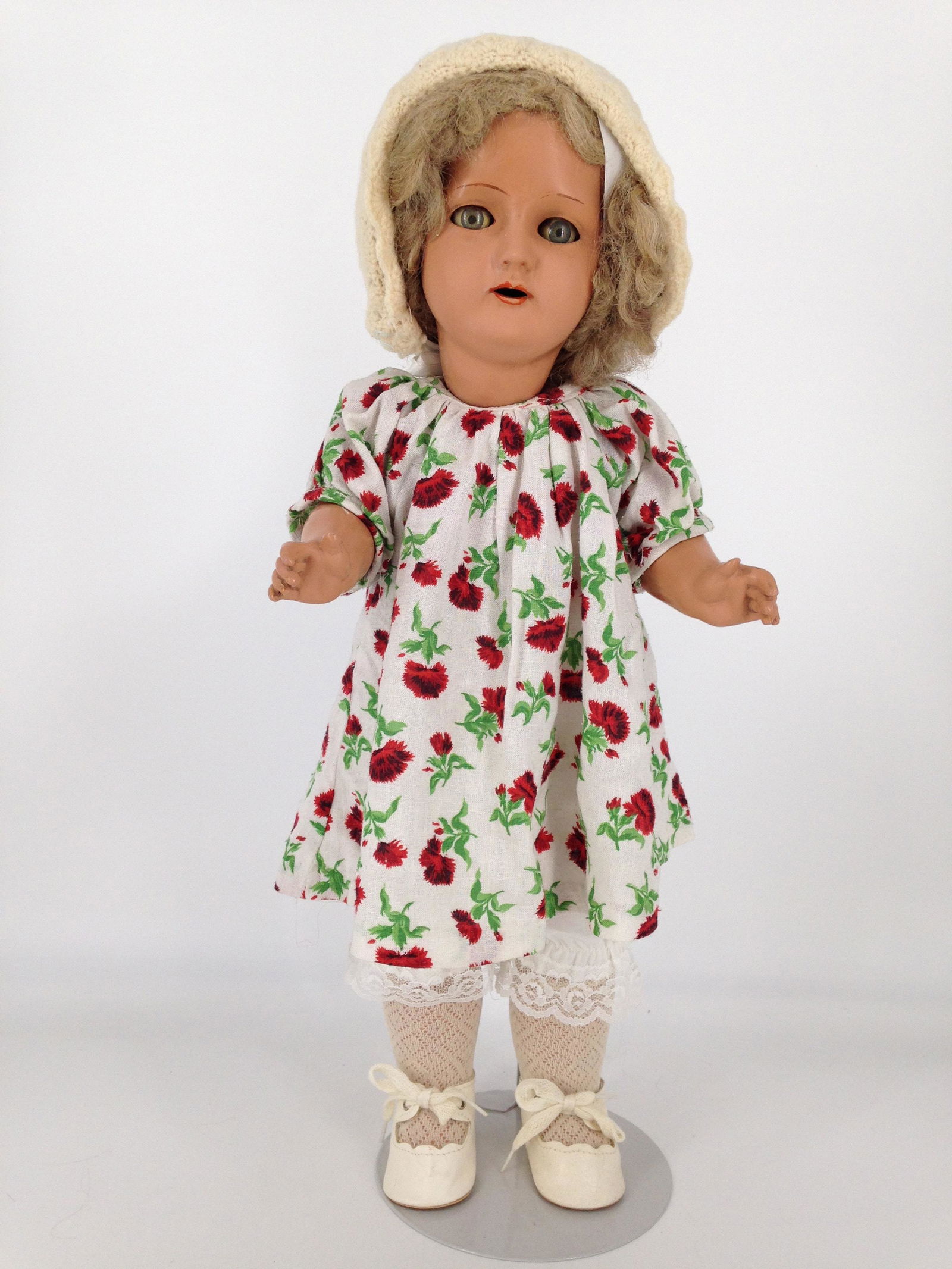 21" UNMARKED ALL COMPOSITION WALKING DOLL SLEEP EYES (1 of 5)