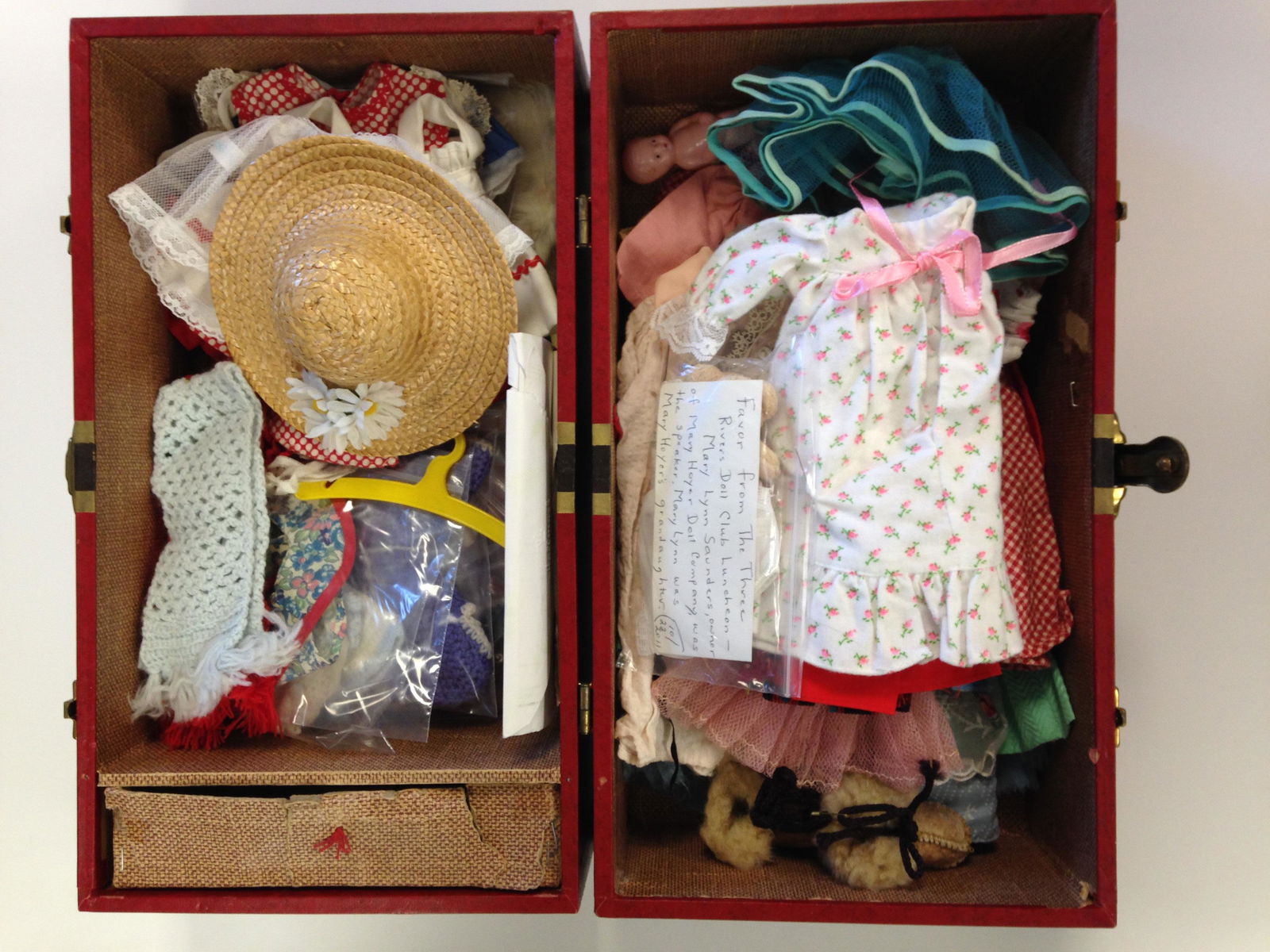 DOLL TRUNK FILLED WITH UNTAGGED MARY HOYER AND (1 of 4)