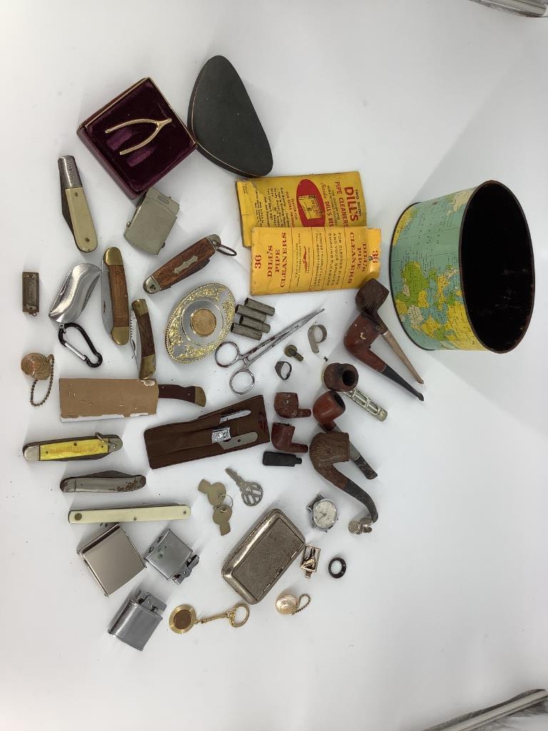 Box Lot Vintage Menâ€™s Accessories: Box Lot Vintage Menâ€™s Accessories Lot includes several pocket watches, vintage key chains, gold tone swank tie clip with wishing bone motif, vintage oval shaped tin with a map of the world, Wal