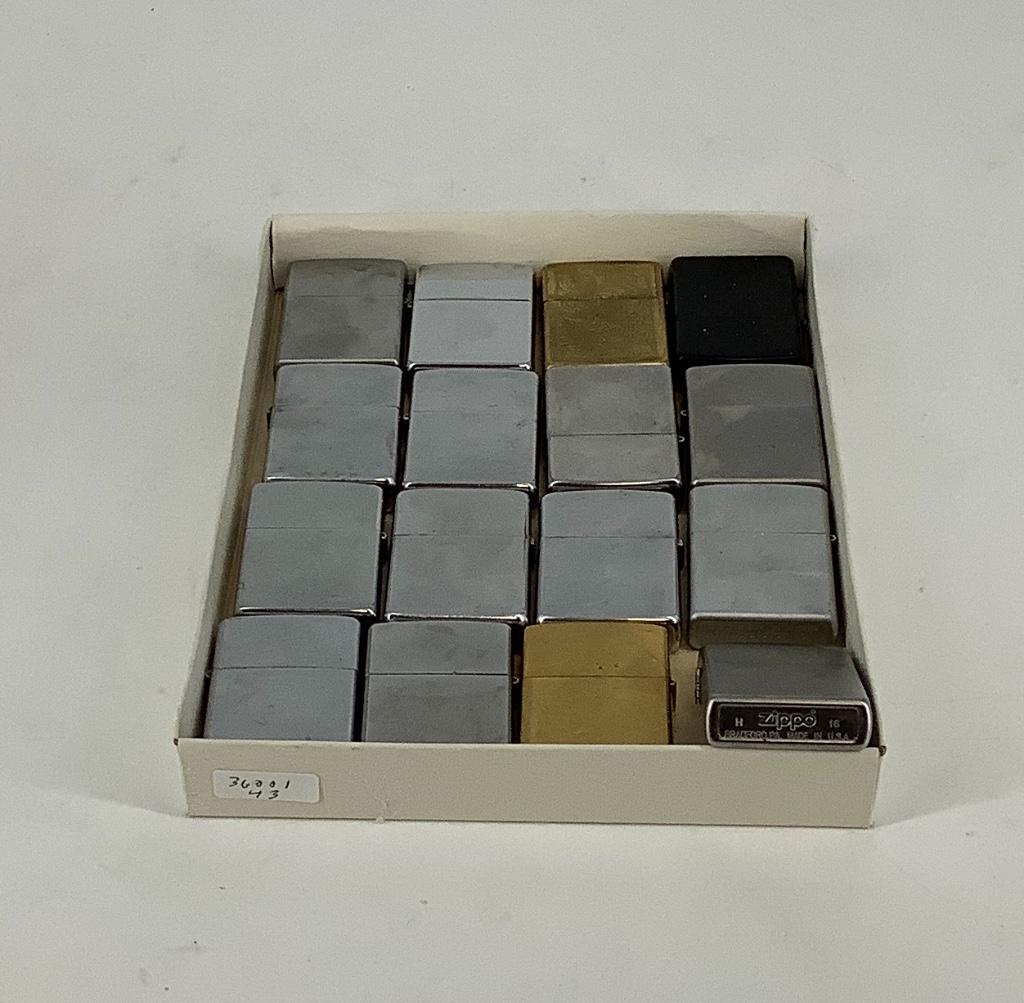 Box lot 16 Zippo lighters. (1 of 1)