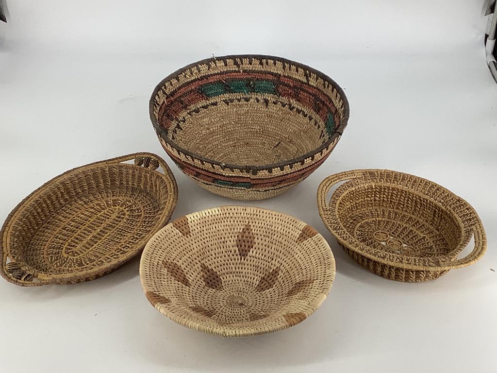 Lot of 4 southwestern baskets.: Lot of 4 southwestern baskets.