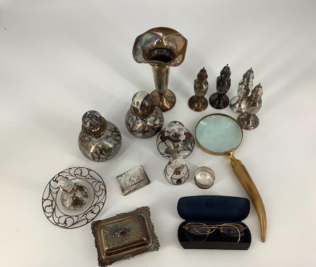 Various items including silver overlay dresser jars, (1 of 1)