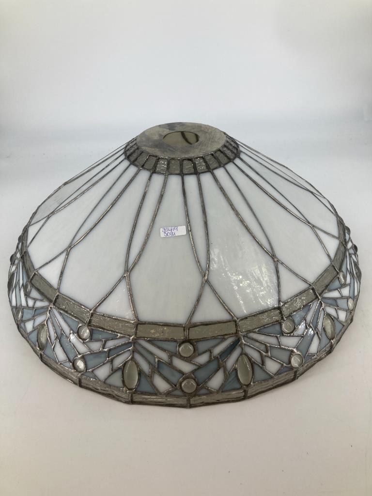 Tiffany style ceiling lamp shade, 18â€ in diameter: Tiffany style ceiling lamp shade, 18” in diameter