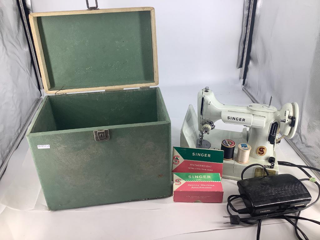 Singer featherweight sewing machine, white and green: Singer featherweight sewing machine, white and green case serial #ew980648 bobbin case in office
