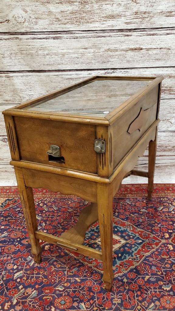 ZINGO antique arcade pinball machine 20x 41x37 (1 of 8)