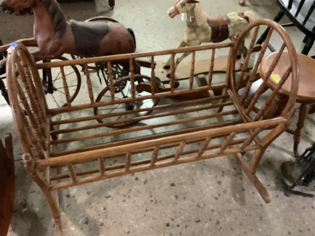 Antique cradle, 39" wide.: Antique cradle, 39" wide.
