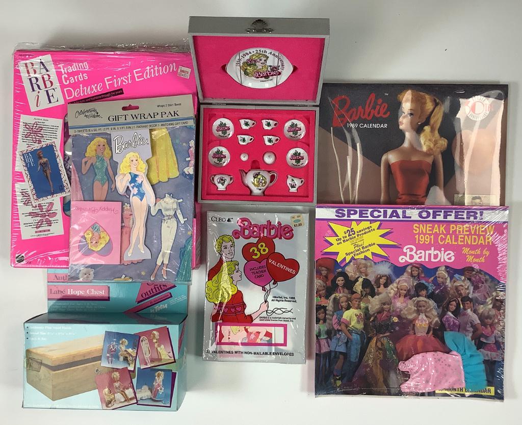 Lot miscellaneous Barbie items. Includes trading cards, (1 of 1)