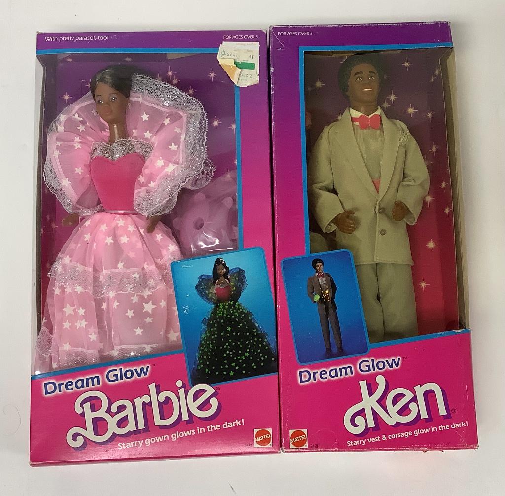 (2) NRFB vintage 1985 African American "Dream Glow": (2) NRFB vintage 1985 African American "Dream Glow" Barbie and Ken.