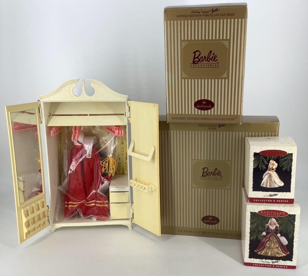 Lot of miscellaneous Barbie items including vintage (1 of 1)