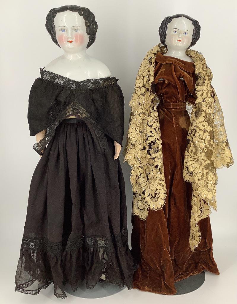(2) Modified Flattop China Head ladies. Doll in black (1 of 5)