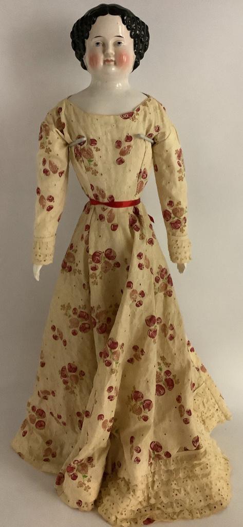 28" Flattop China Head lady. Molded and painted hair (1 of 2)