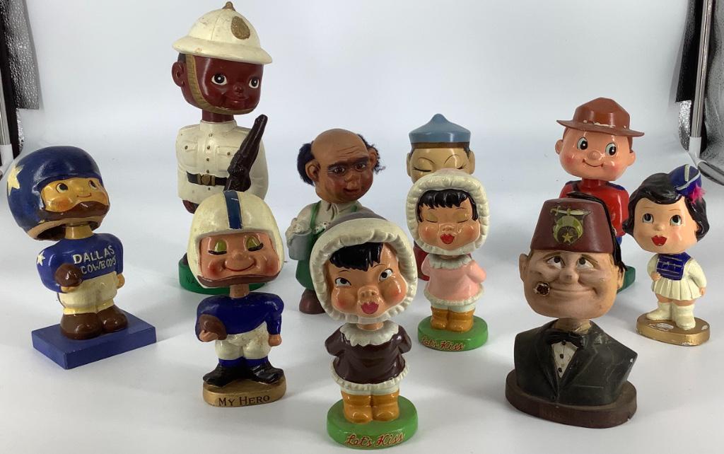 Assorted bobble heads. (1 of 1)
