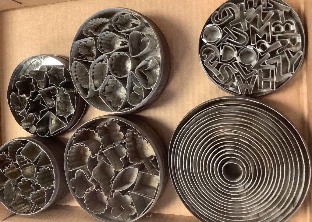 6 sets of metal cookie cutters with containers and (1 of 1)