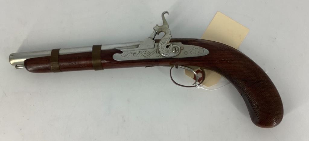 Toy replica Flint Lock Pistol: Toy replica Flint Lock Pistol
