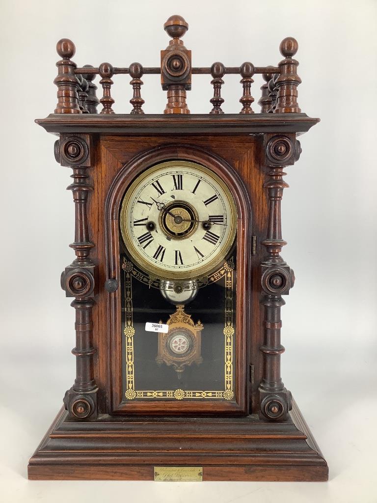 Welch patti rosewood case old patina, shelf clock, (1 of 3)