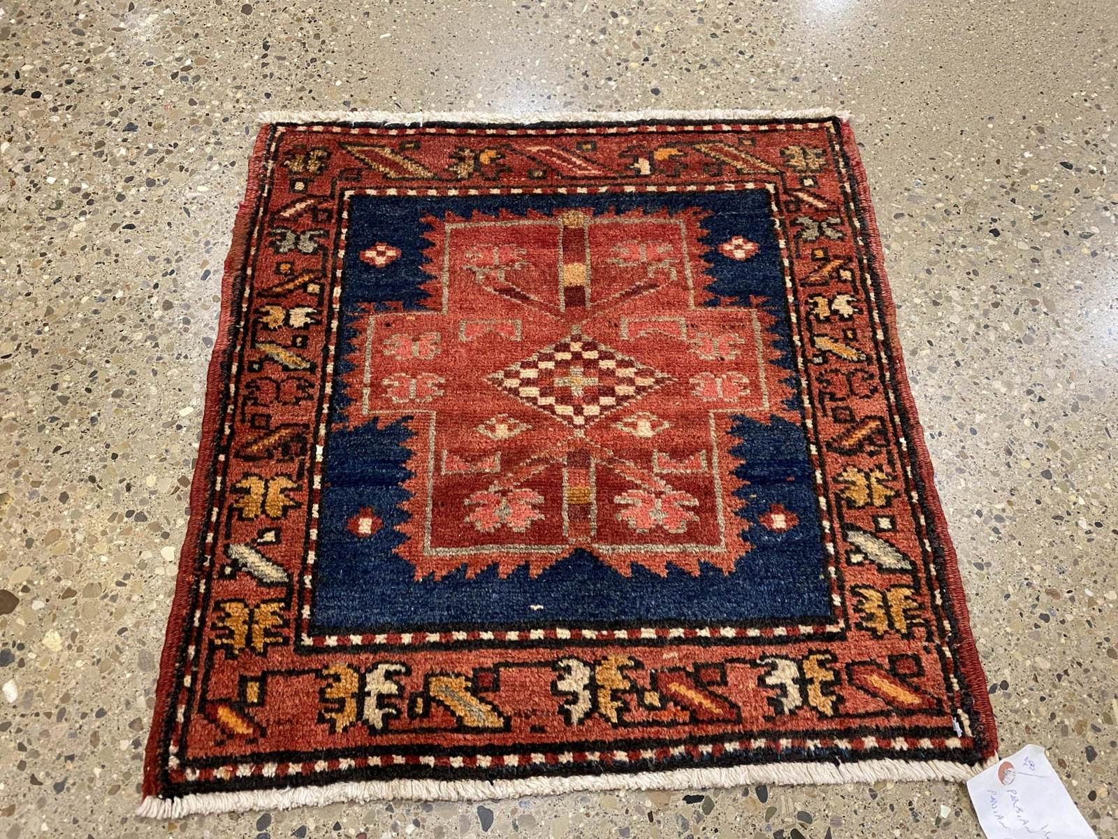 Oriental rug, North West, 1'10" x 1'10": Oriental rug, North West, 1'10" x 1'10"
