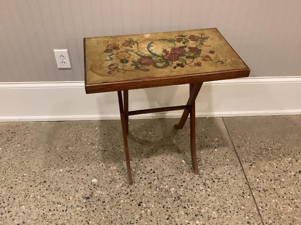 Folding fire screen/folding table.: Folding fire screen/folding table.