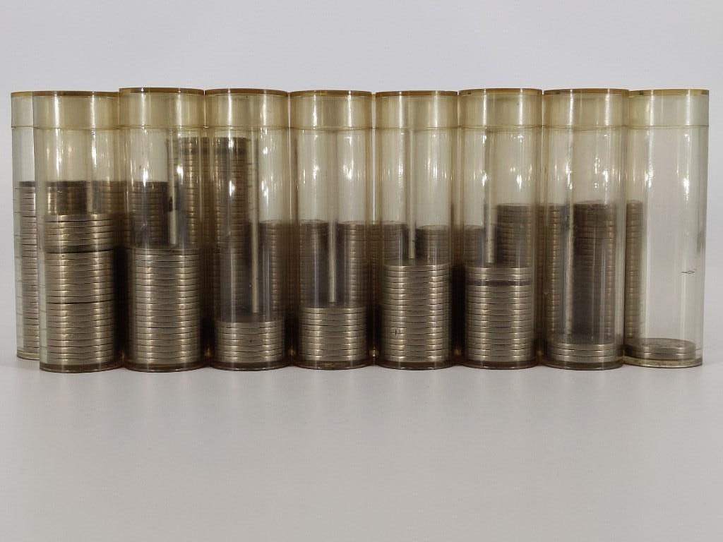 Lot of Assorted US Buffalo Nickels: Lot of Assorted US Buffalo Nickels Assorted US Buffalo nickels dated from 1920-1937. Coins are stored in clear plastic nickel sized tubes and are sorted by year and mint mark. Mint marks including D &