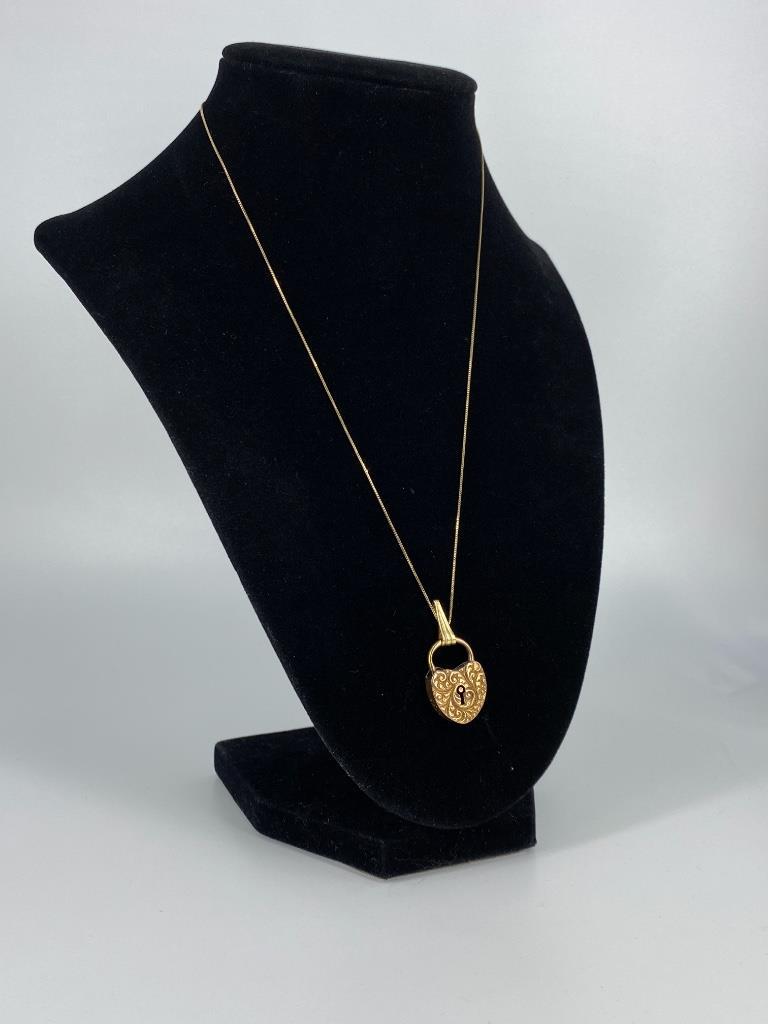 Antique Pendant On A Modern 10kt Yellow Gold Chain (1 of 8)