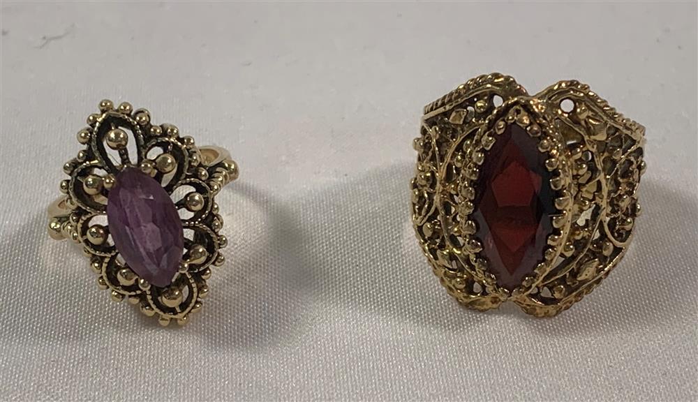 TWO VINTAGE 14KT YELLOW GOLD RINGS (1 of 7)