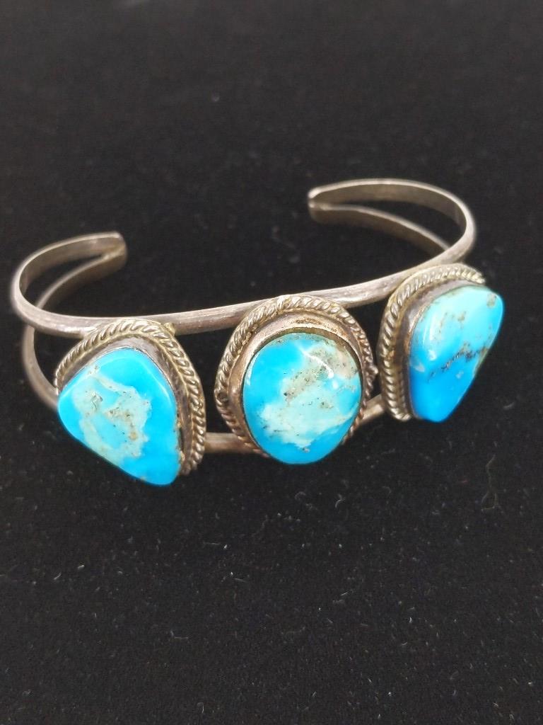 Southwestern Turquoise & Silver Cuff (1 of 3)