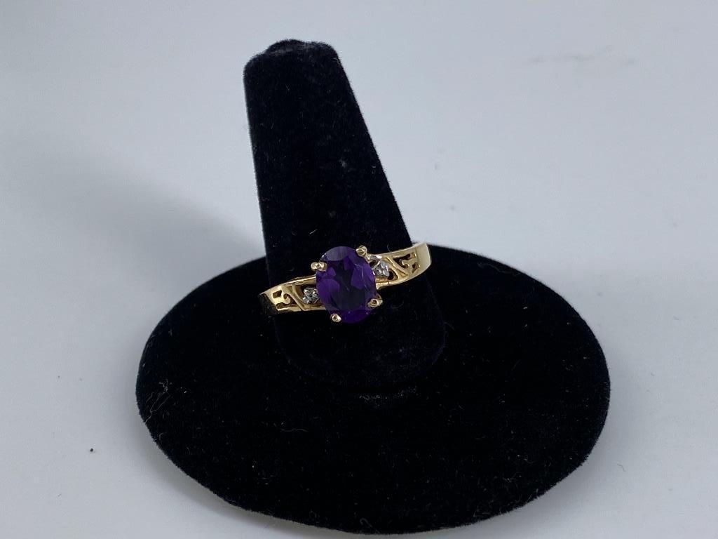10kt Yellow Gold Diamond & Amythest Ring (1 of 4)