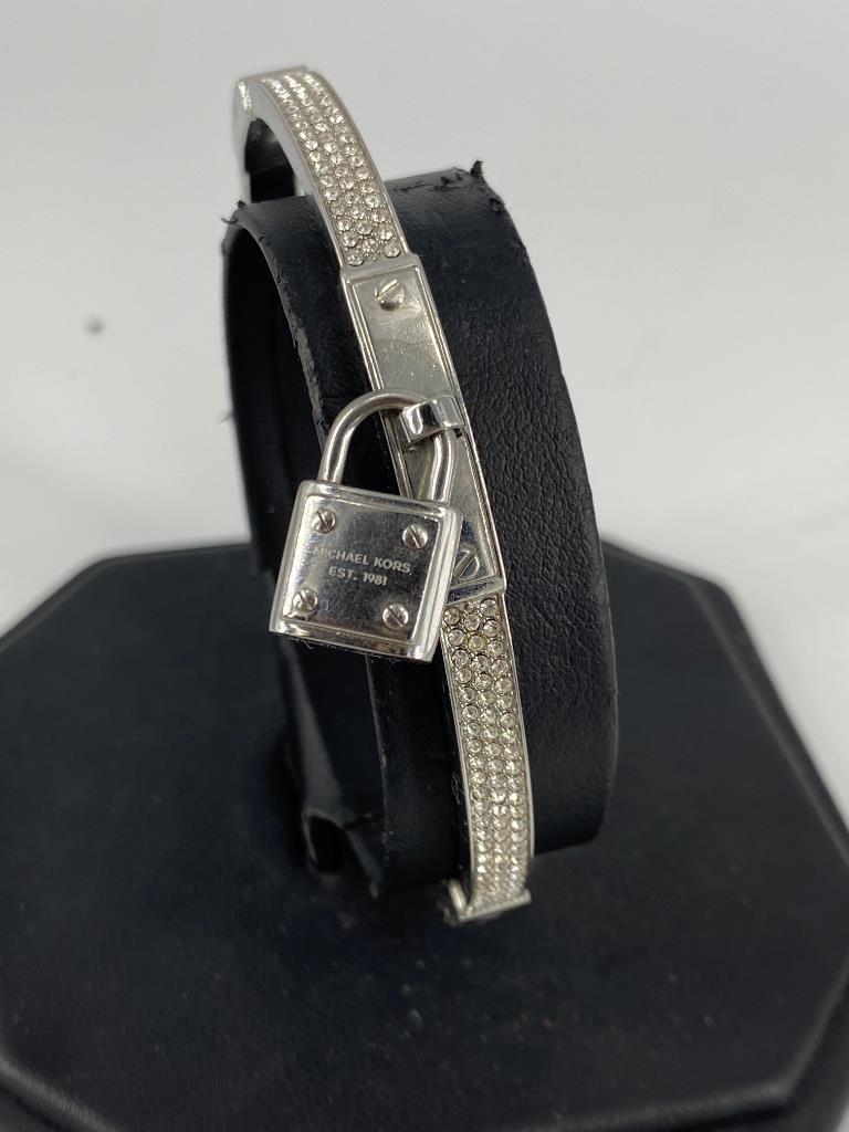 Stainless Steel Michael Kors Bracelet (1 of 3)