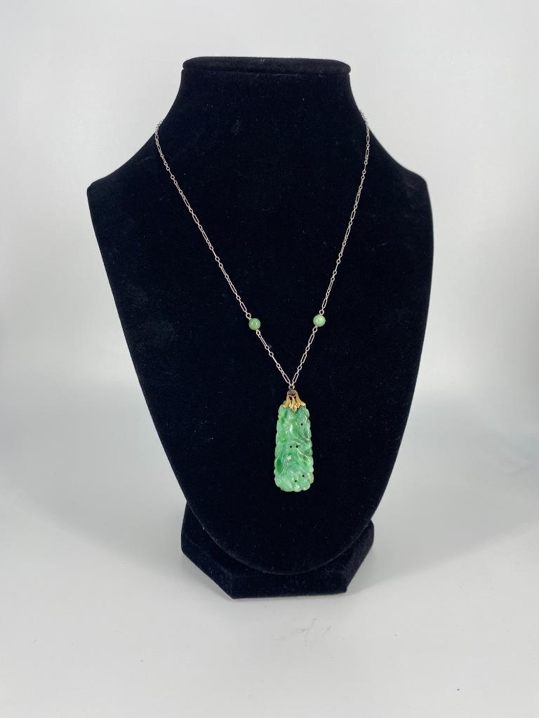 Vintage Gold Jade Necklace (1 of 4)