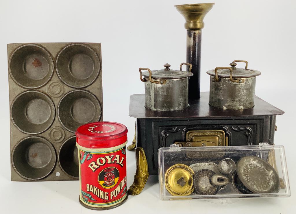Miniature German tin stove with accessories as shown. (1 of 1)