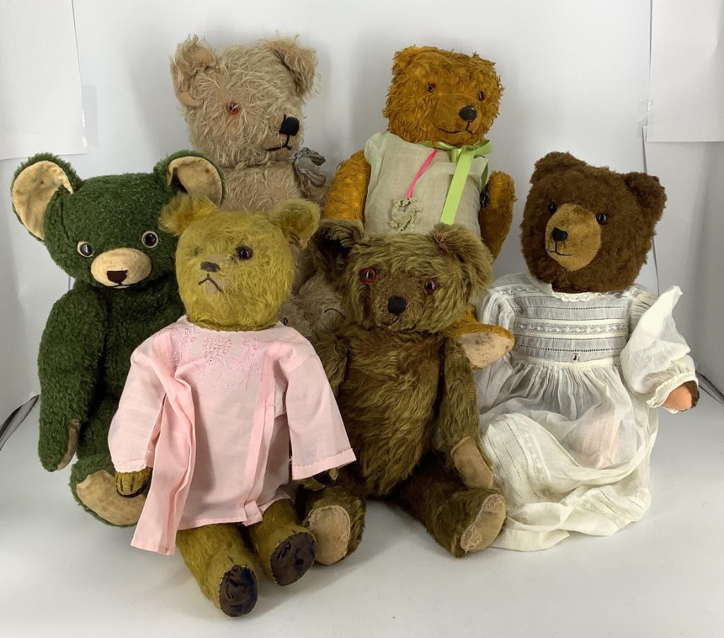 (6) vintage jointed teddy bears; 15Â½"- 21". Dark (1 of 2)