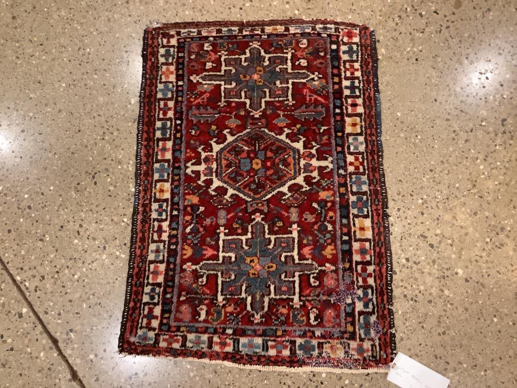 Oriental rug, antique Karistan 2â€™ x 3â€™ (1 of 2)