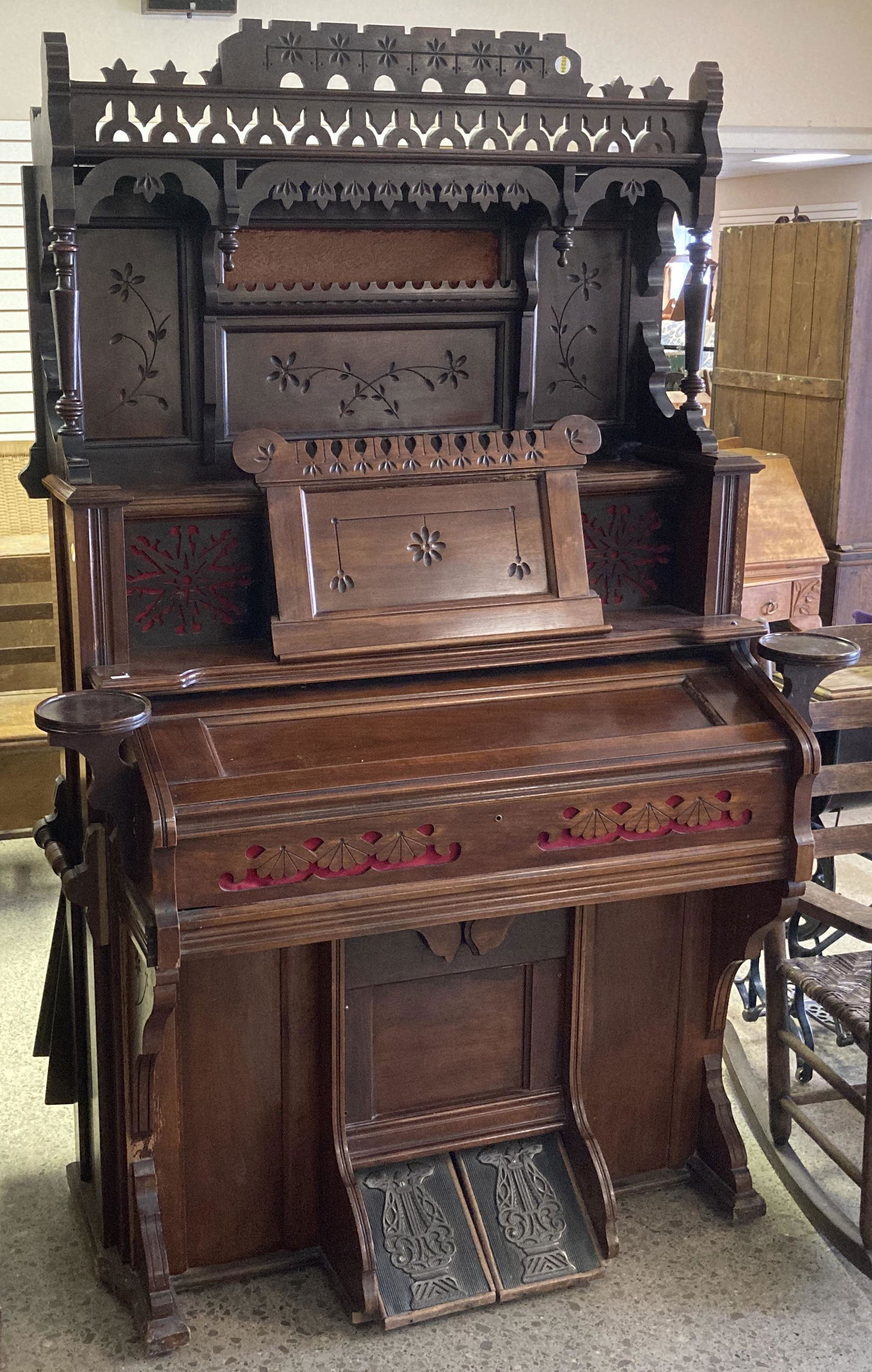 Chicago Cottage Organ Co. , Chicago IL pump organ. (1 of 4)