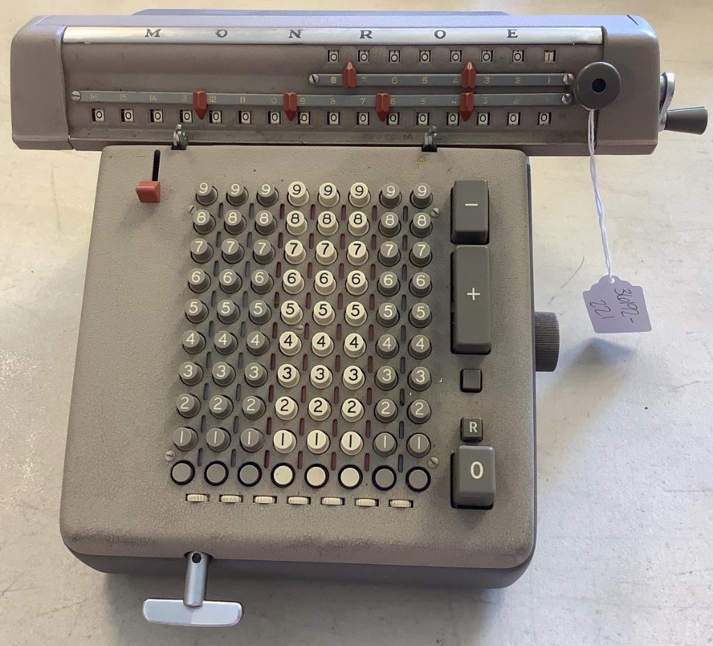 Monroe adding machine. SN:B536595 model:LA7-160. (1 of 5)