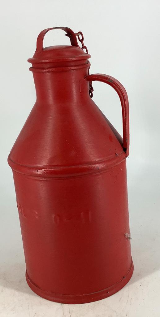 19" high milk can. Hooves & Ross Cols. O-41: 19" high milk can. Hooves & Ross Cols. O-41