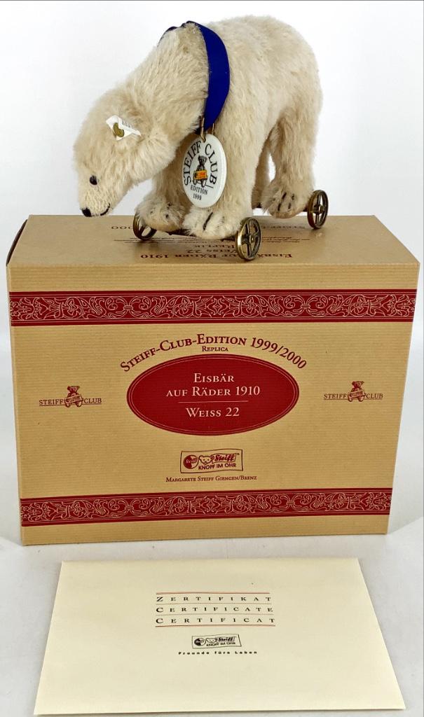 Steiff Club Edition 1999/2000 "Polar Bear on Wheels" (1 of 2)