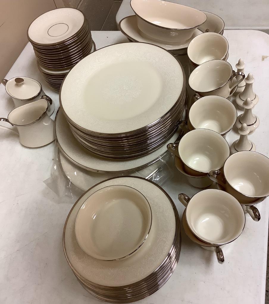 Lenox â€œMoonspunâ€ setting of 12 dinnerware, with two (1 of 4)