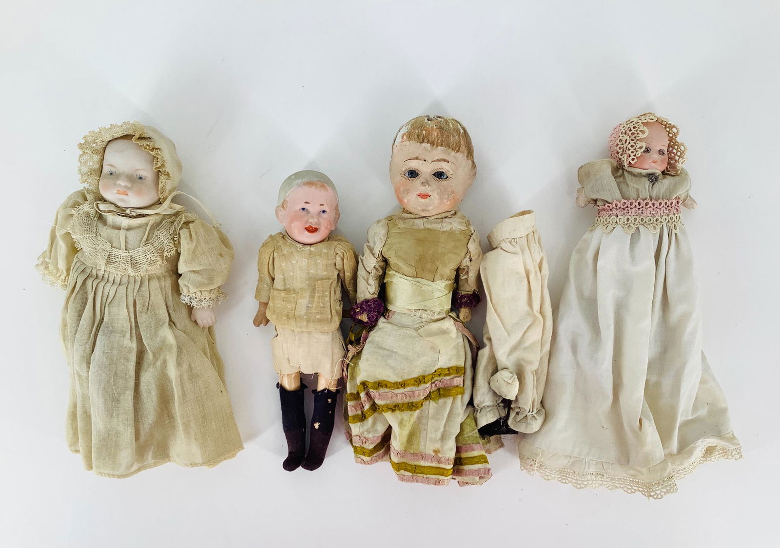 Lot miscellaneous babies including bisque and mache, (1 of 1)