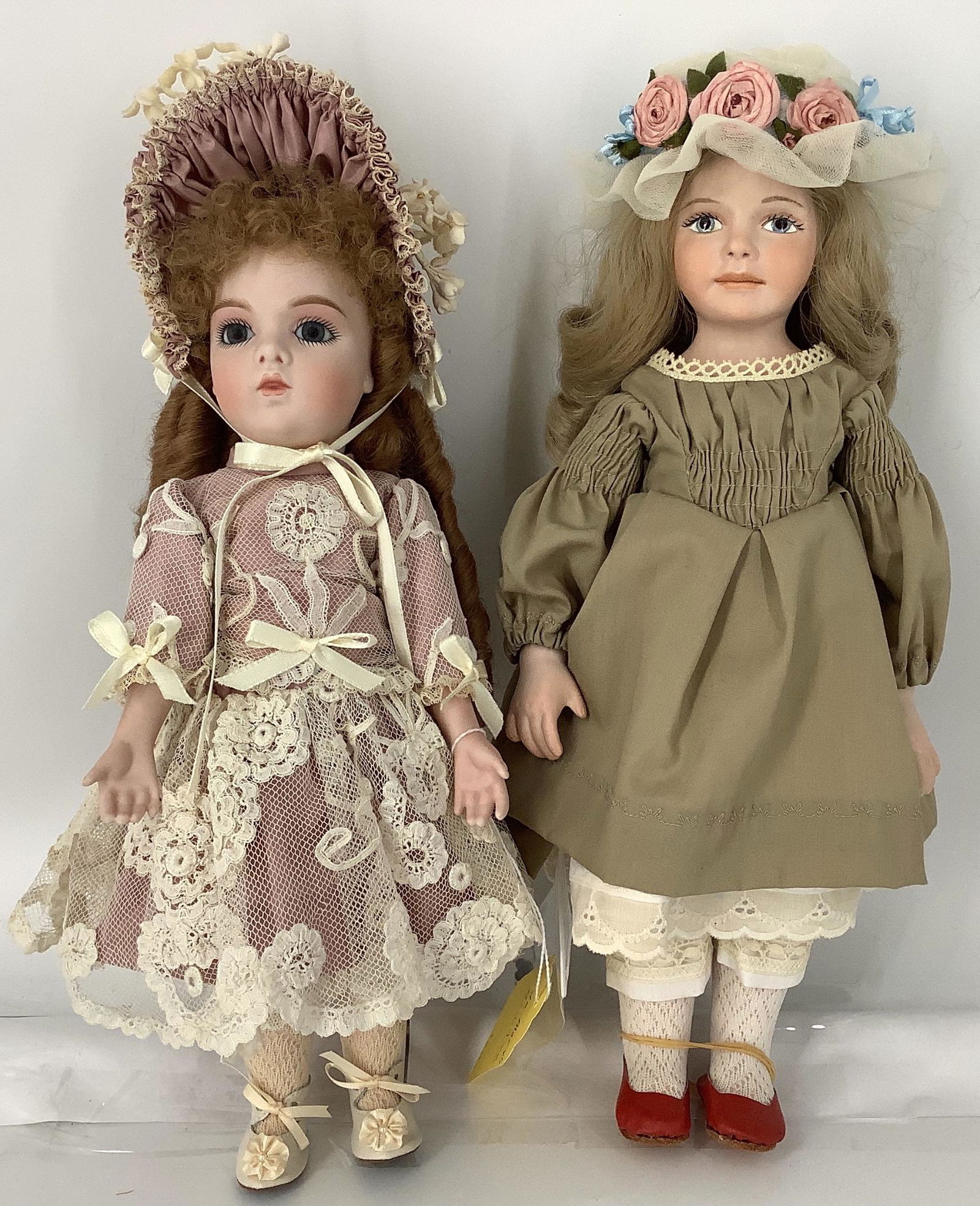 (2) artist dolls. Includes 14" bisque shoulder head (1 of 1)