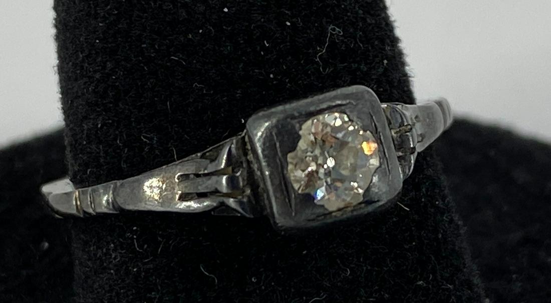 Vintage Gold & Diamond Ring (1 of 3)