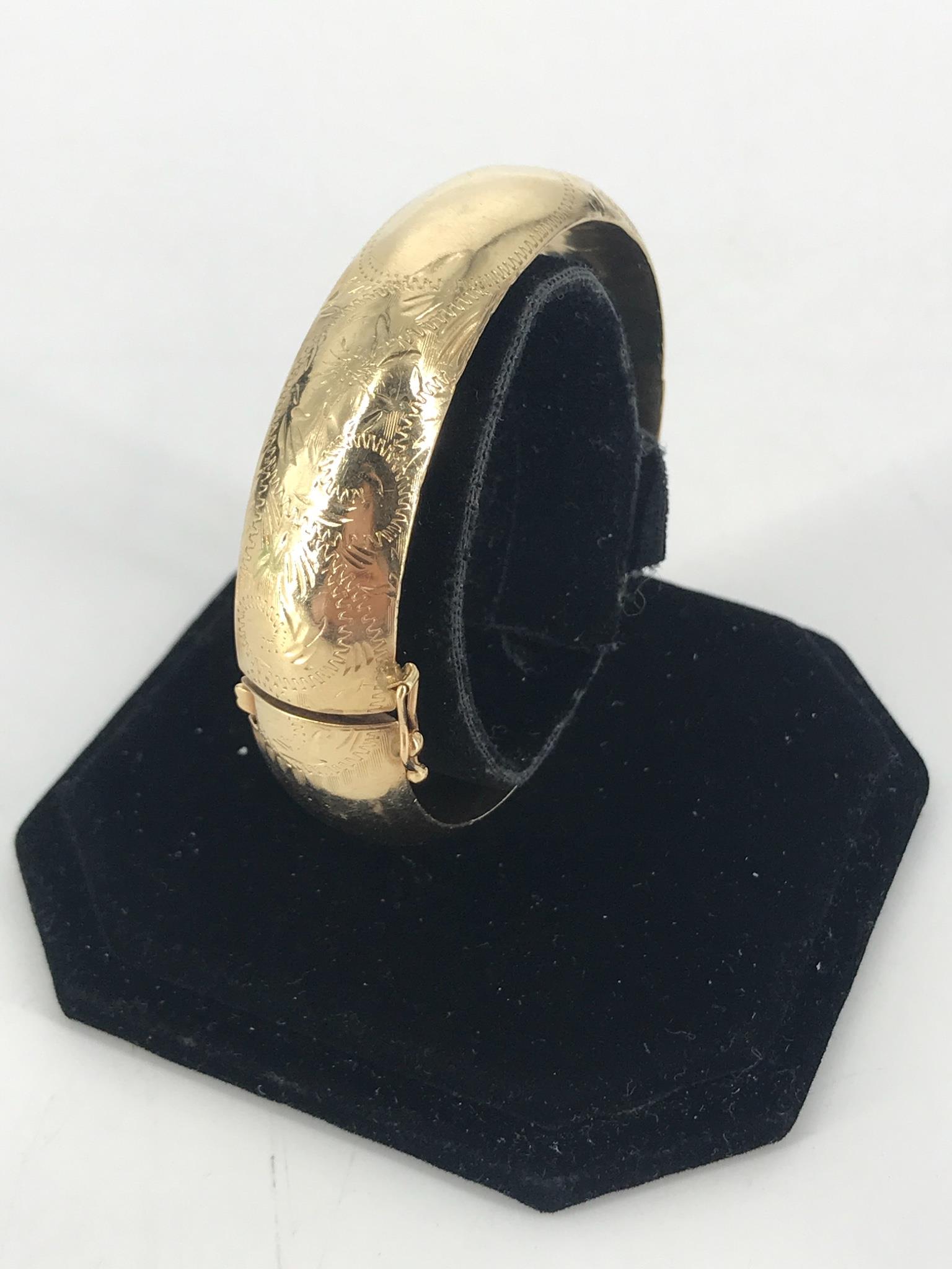 Vintage Yellow Gold Bangle (1 of 9)