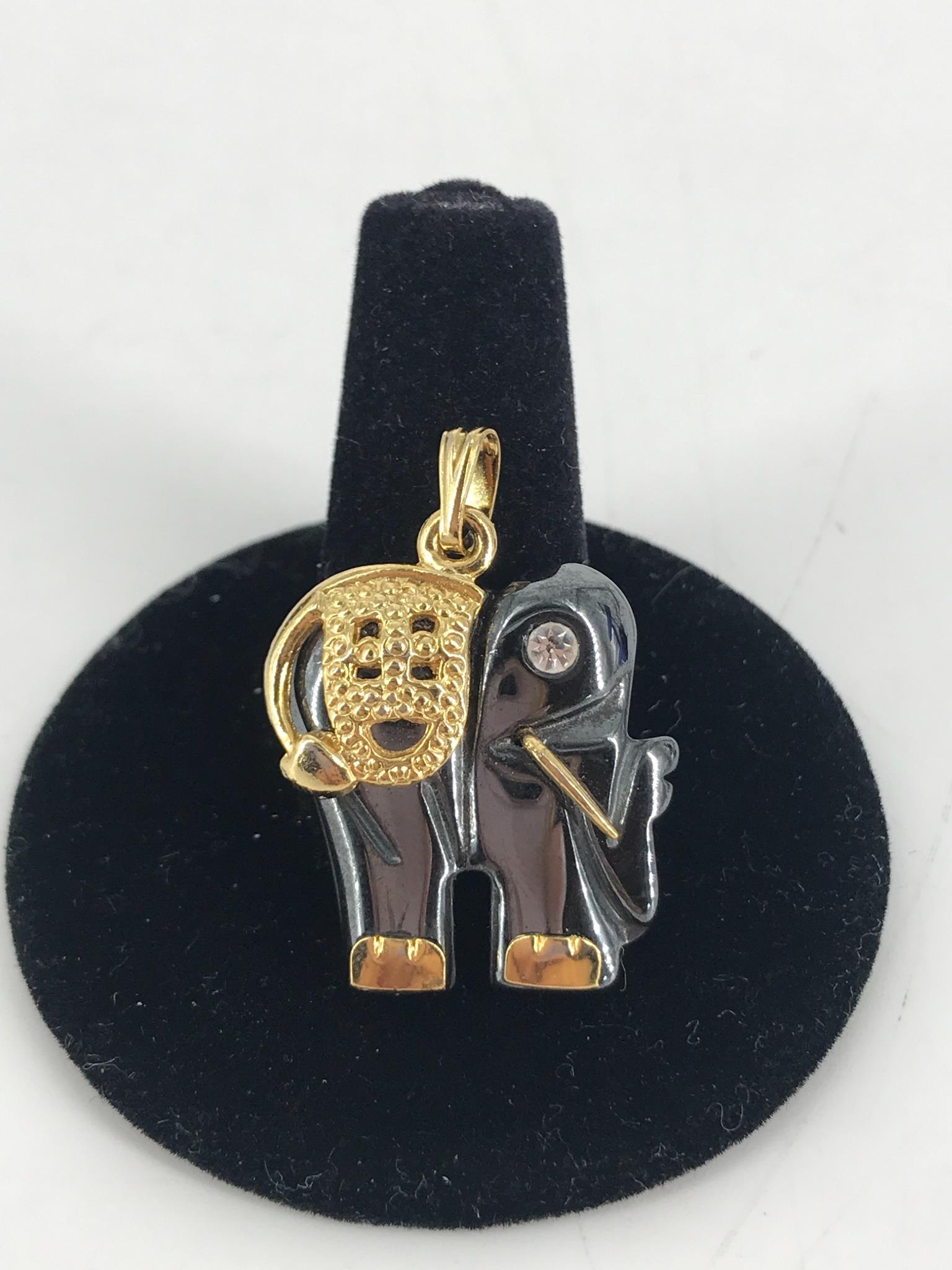 Elephant Pendant (1 of 5)