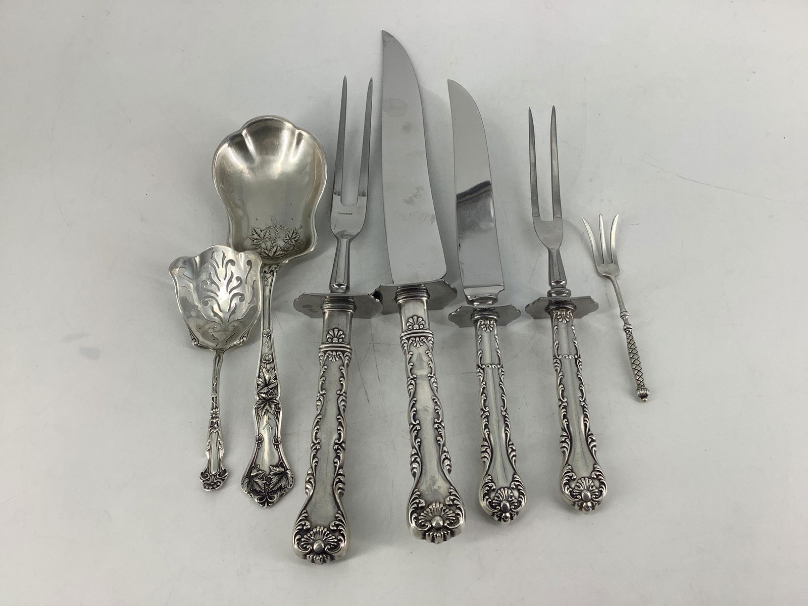 7 sterling silver serving pieces including 4 piece (1 of 3)